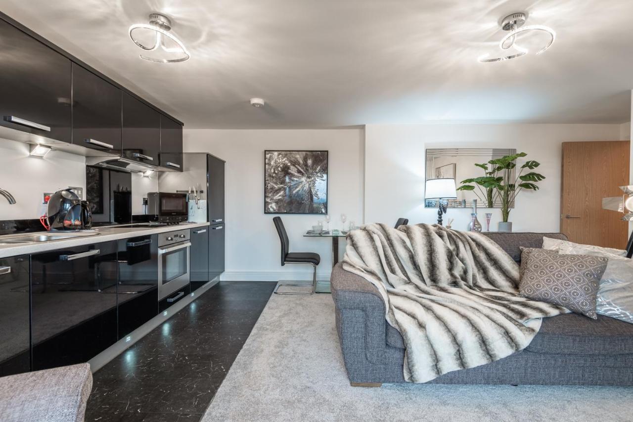 Luxurious River View Apartment With Terrace Worcester Ngoại thất bức ảnh
