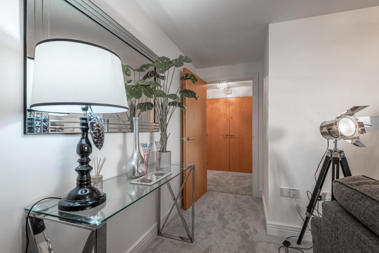 Luxurious River View Apartment With Terrace Worcester Ngoại thất bức ảnh