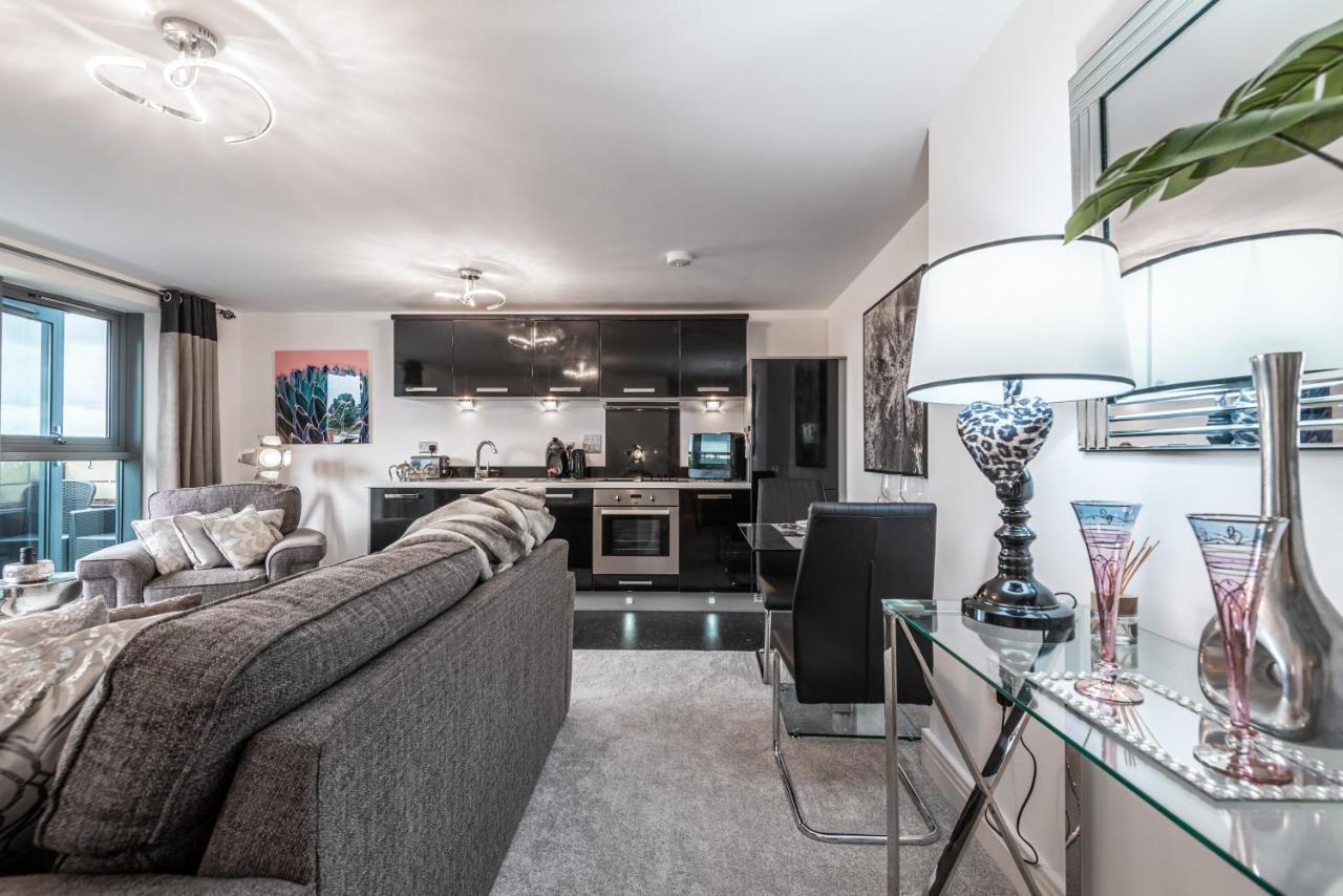Luxurious River View Apartment With Terrace Worcester Ngoại thất bức ảnh